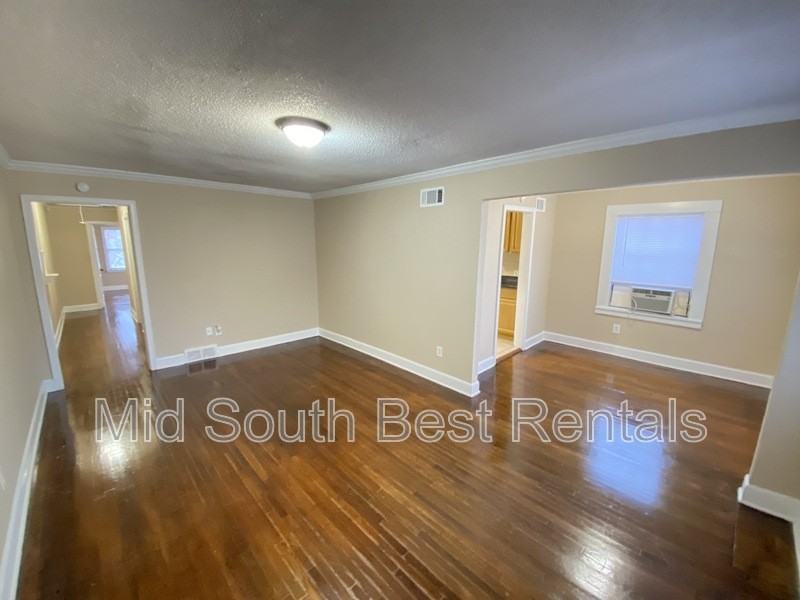 1024 Springdale St - Photo 2 of 8