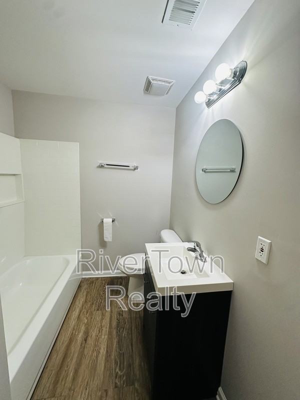 1223 Inman Cv - Photo 7 of 12