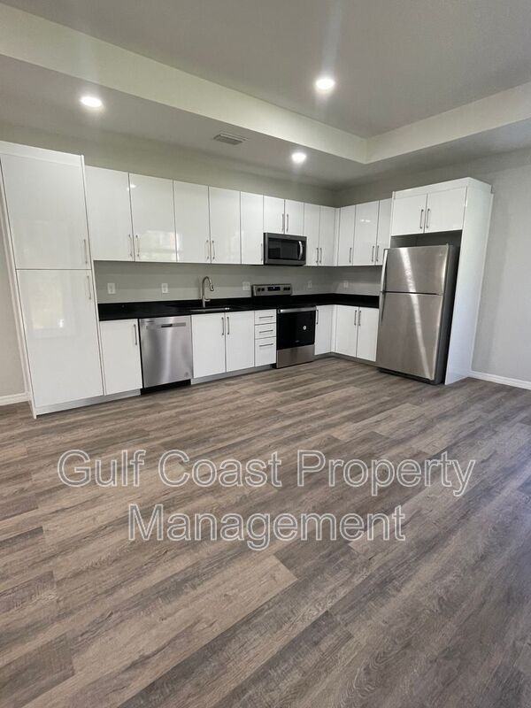 1930 Marlay Ave - Photo 5 of 21