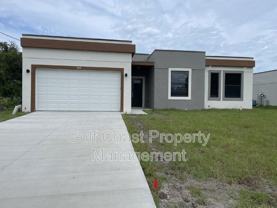 662 Windermere Dr - Photo 1 of 1