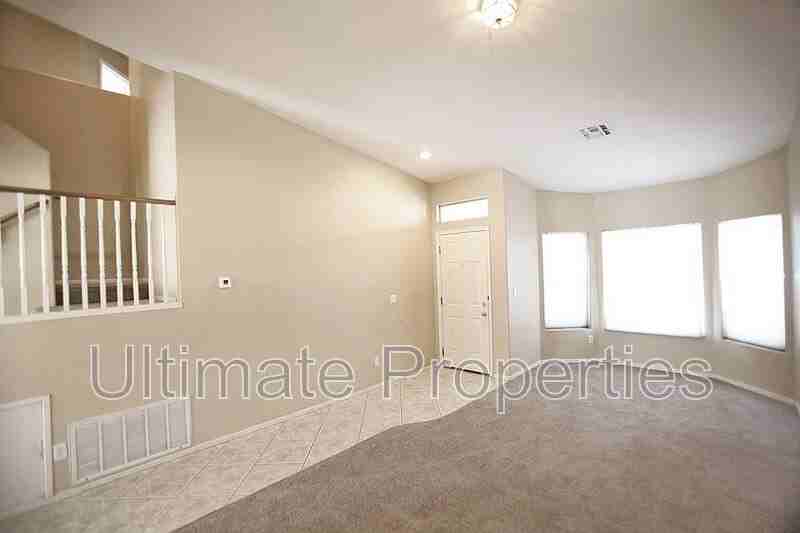 6153 W Echo Ln - Photo 4 of 21