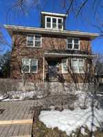 featured image of 642 Bolivar St