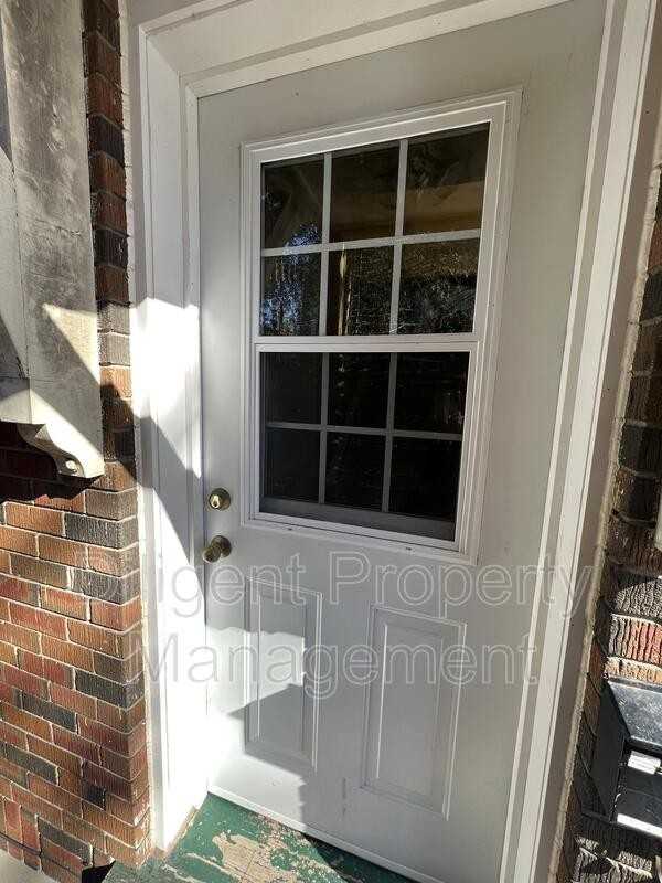 642 Bolivar St - Photo 2 of 34