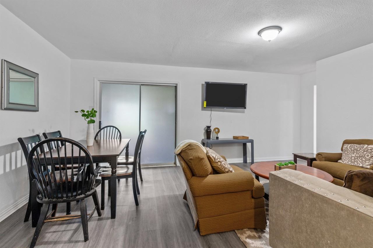 3525 Hacienda Drive - Photo 3 of 18