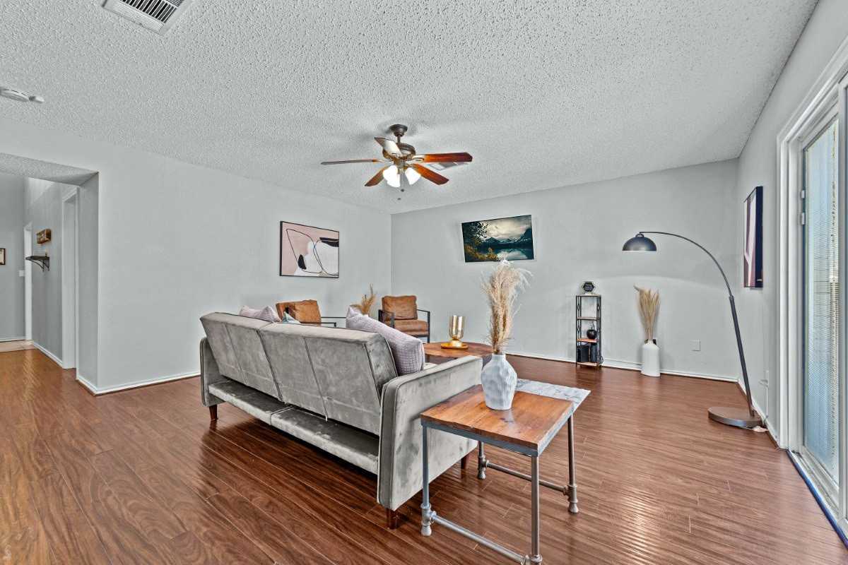 7900 Rosenberry Drive - Photo 3 of 9