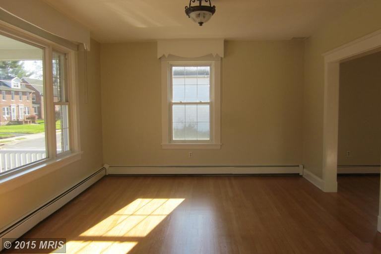 57 W Green St - Photo 3 of 13