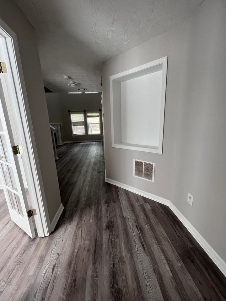 1391 Pine Acre Dr - Photo 6 of 15