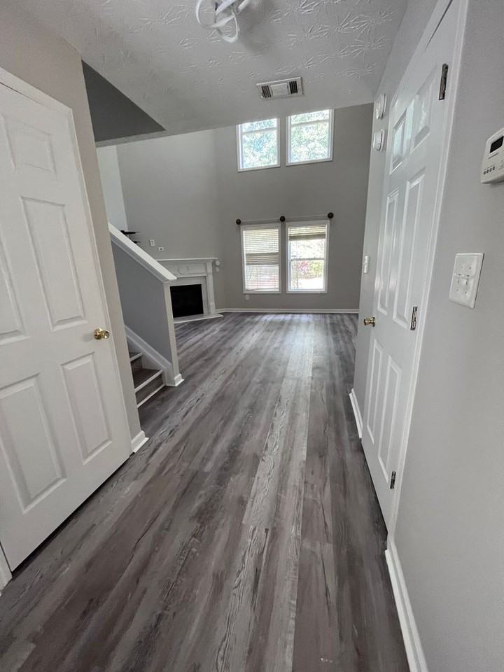 1391 Pine Acre Dr - Photo 7 of 15