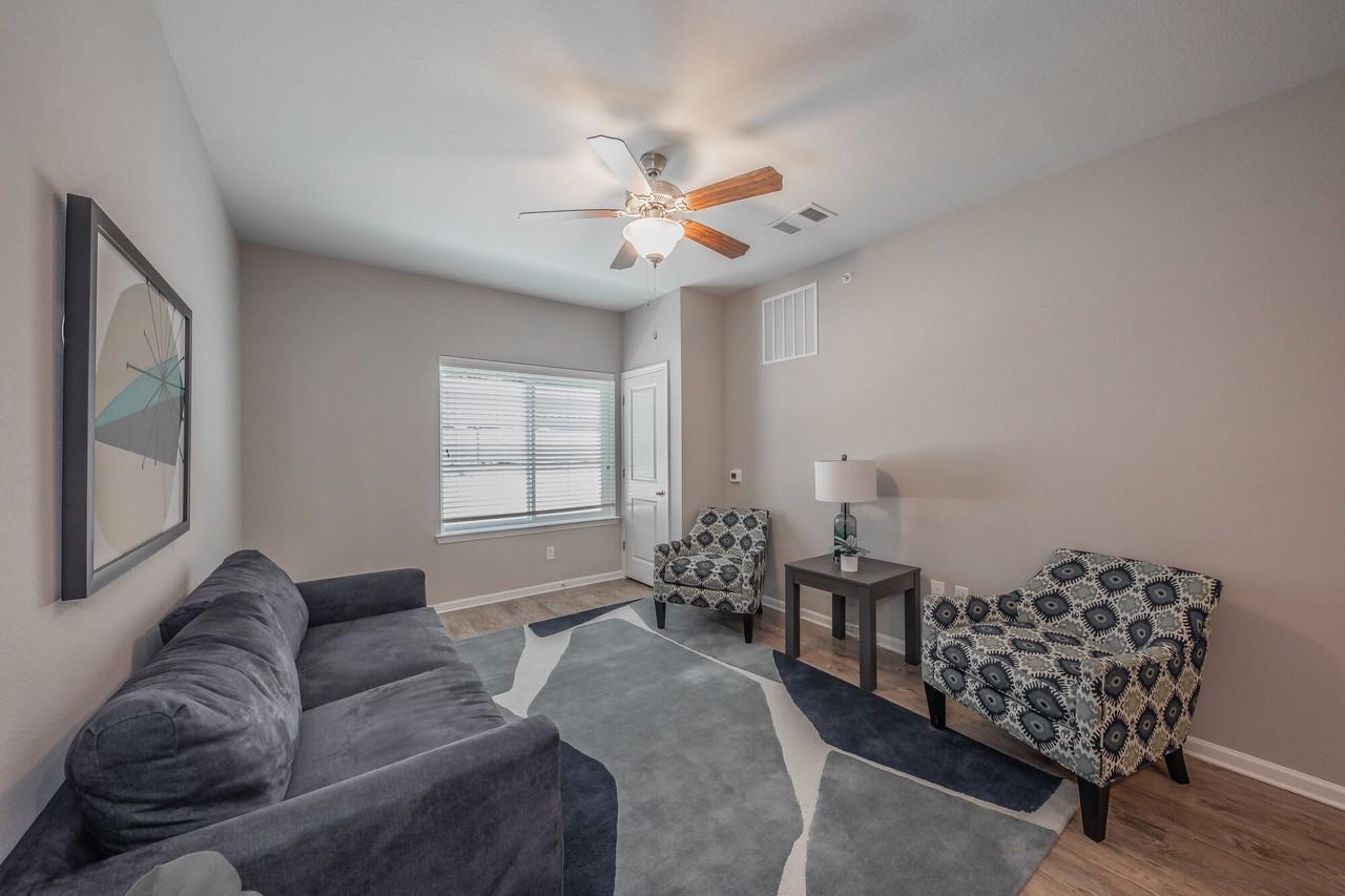 3 Springs Apartments - Photo 6 of 38