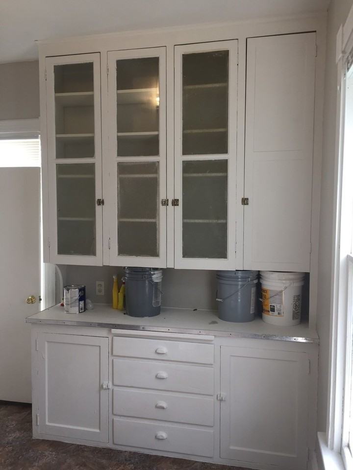 4325 Seward St - Photo 2 of 16