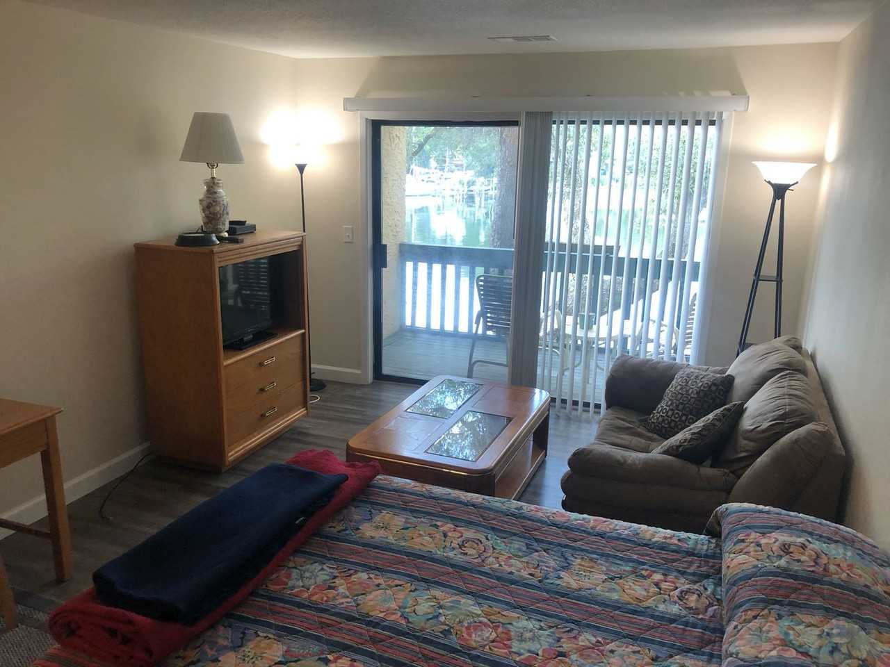 300 Yacht Club Dr #11A - Photo 5 of 14