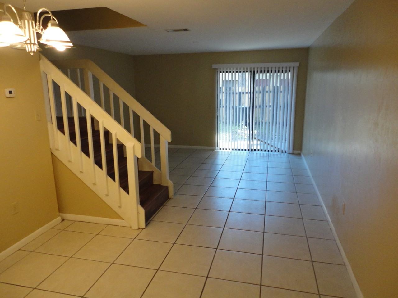 2147 Sw 39th Way - Photo 5 of 14