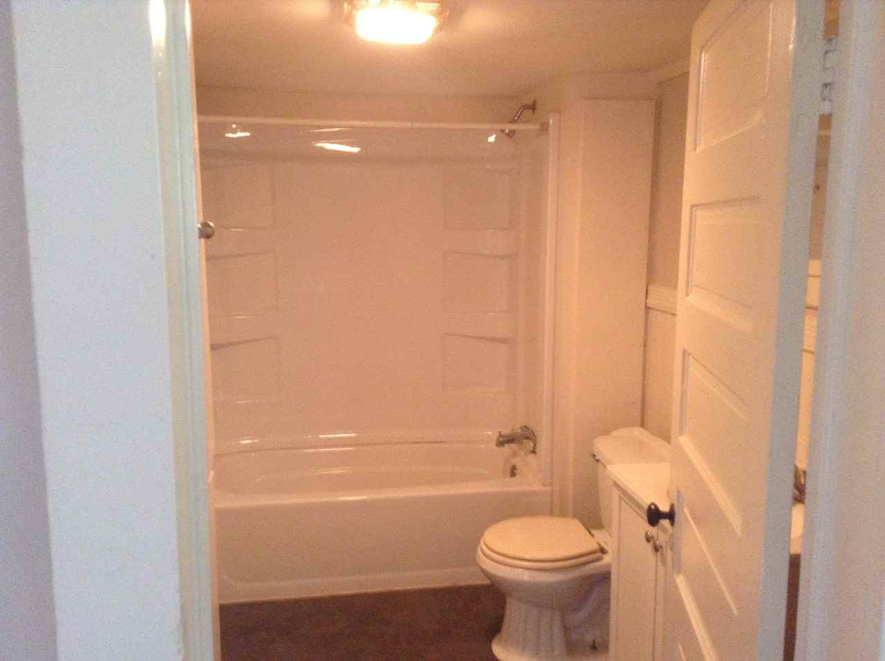 221 Ross St - Photo 6 of 7