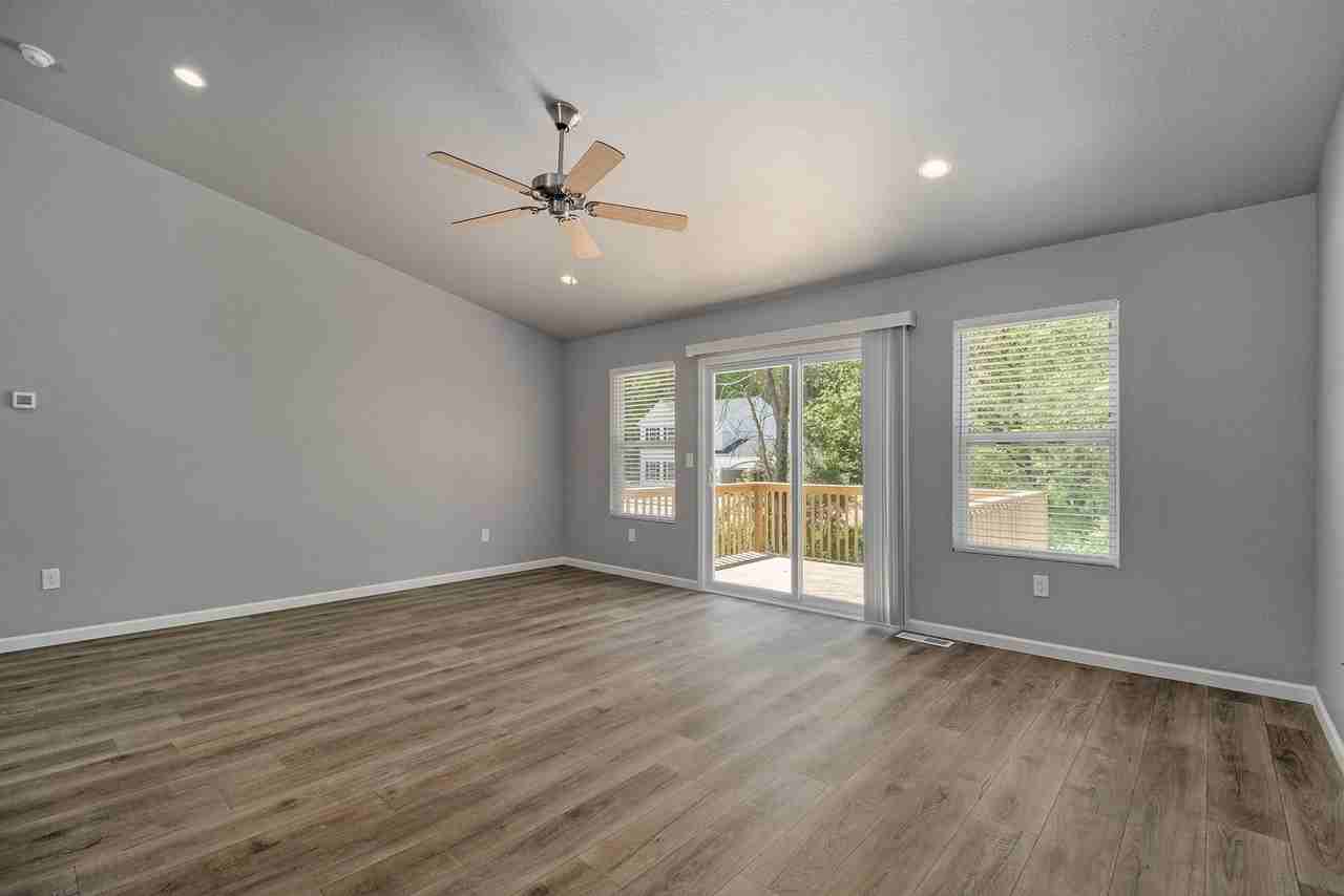 3099 Ivy Wood Cir - Photo 5 of 19