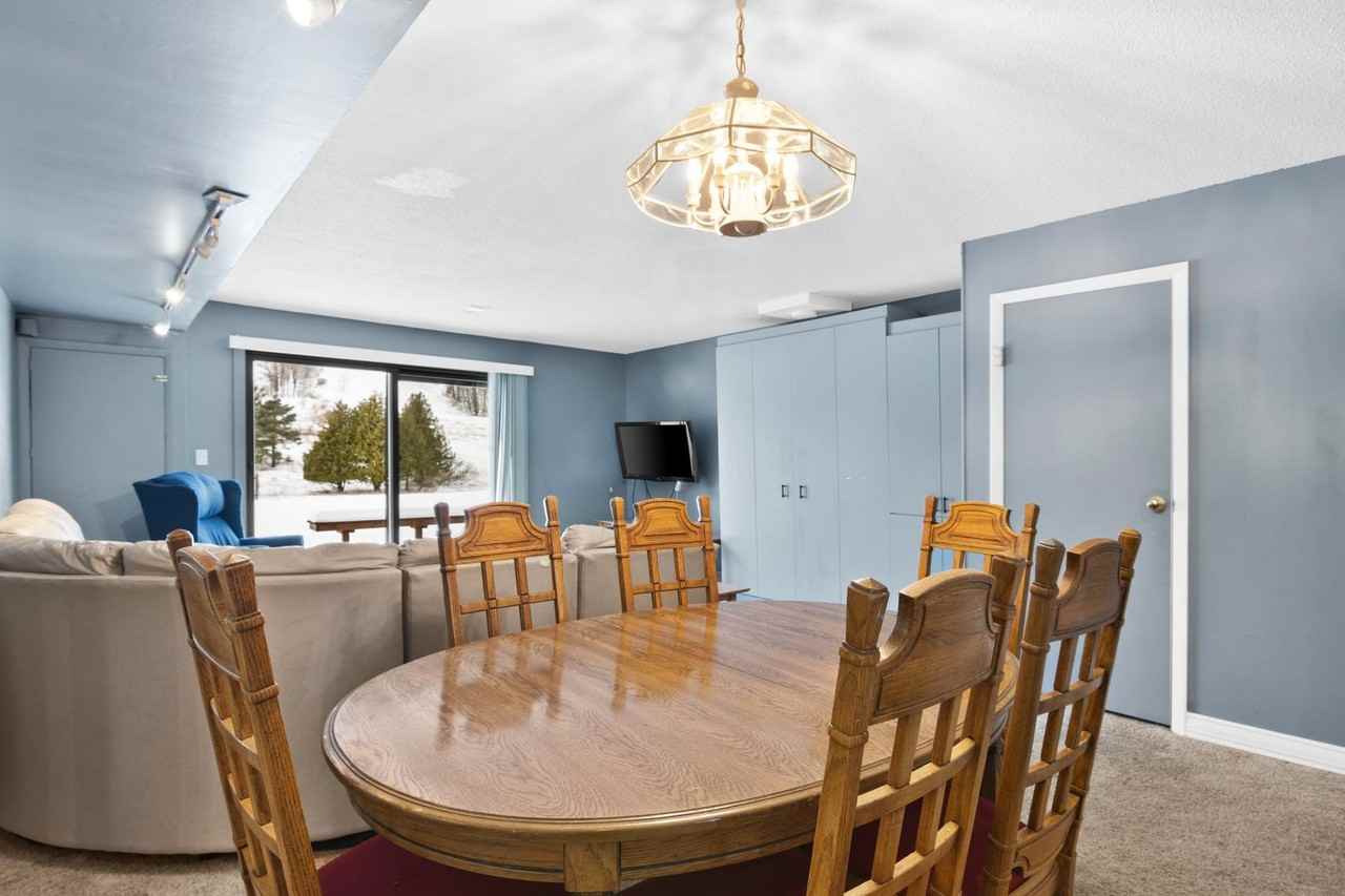 5000 S Townhouse Dr - Photo 4 of 30