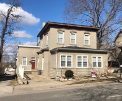 featured image of 1218 Columbia St