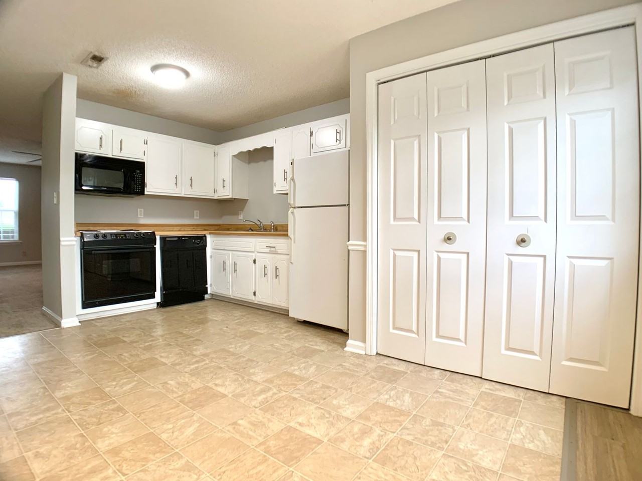 329 Audrea Ln #C - Photo 6 of 20