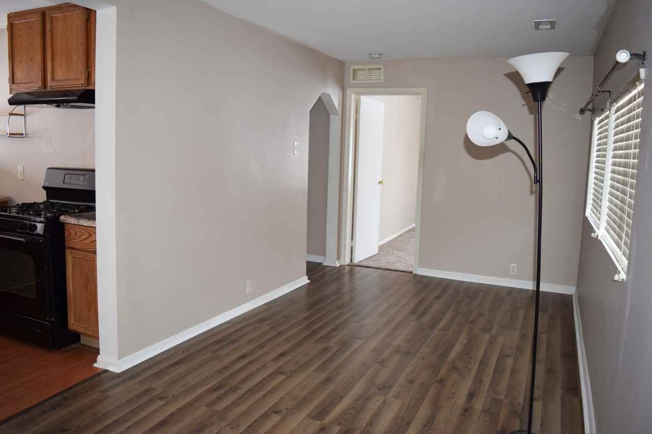 11409 Wahrman St - Photo 2 of 16