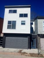 featured image of 206 Highland Oaks Ln