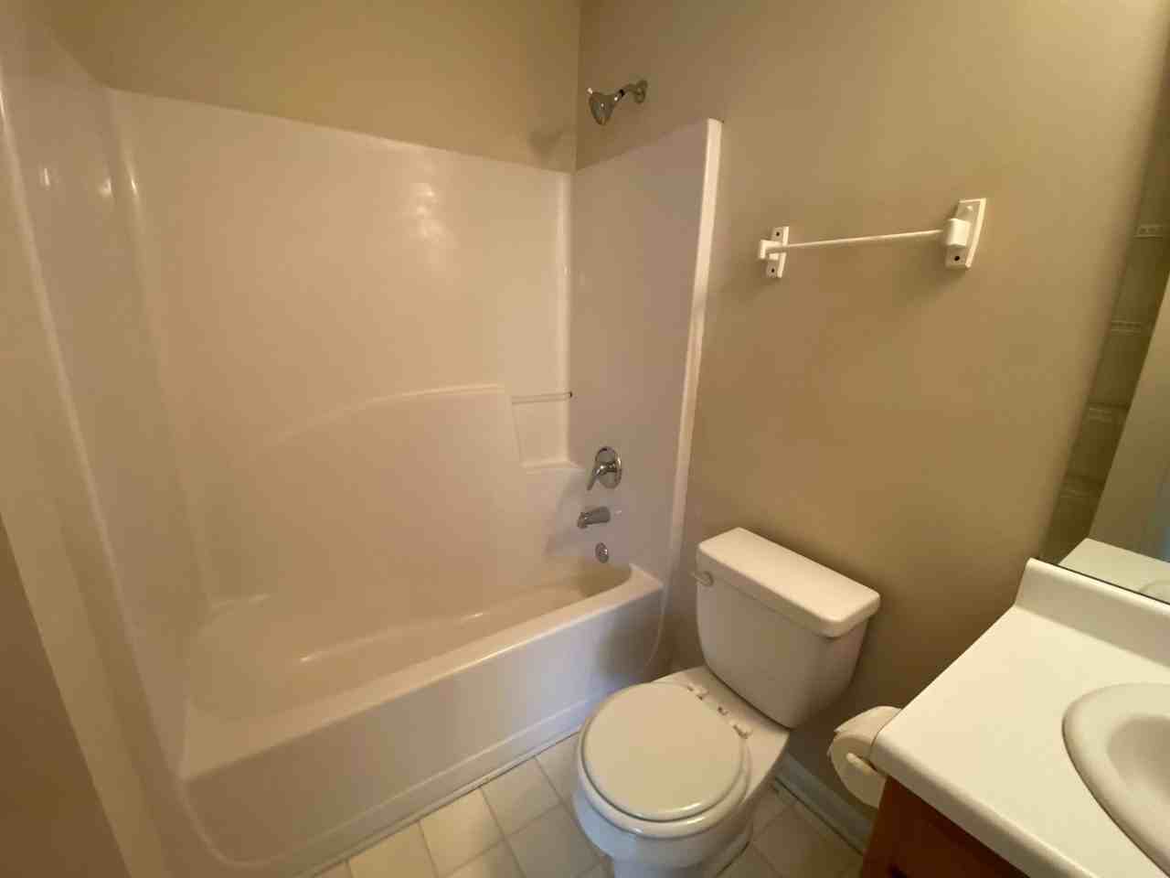 101 Katydid Dr - Photo 7 of 16