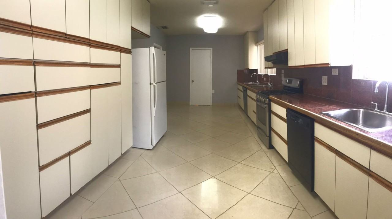 2038 Alton Road - Photo 3 of 40