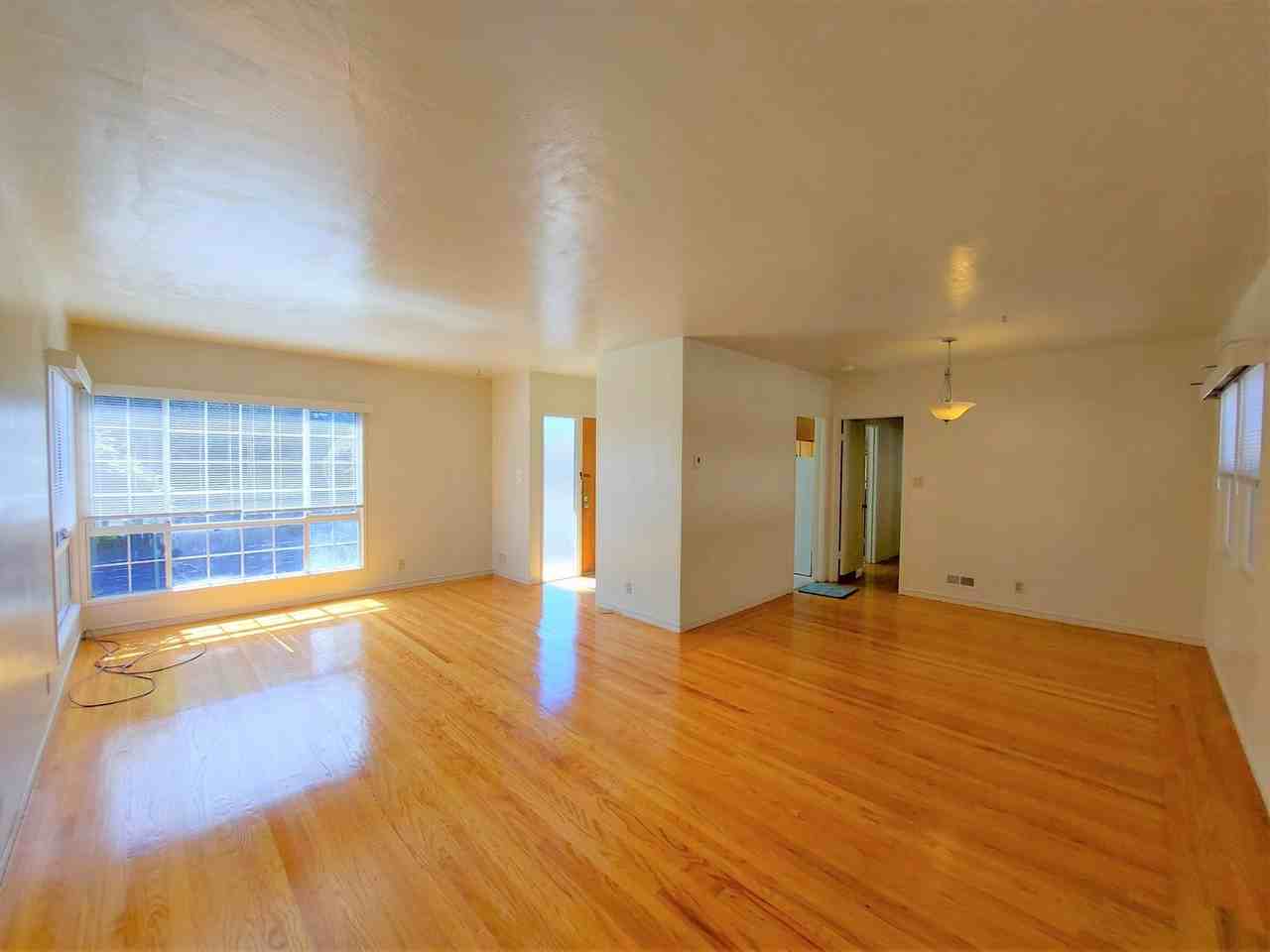 1011 Washington Ave - Photo 2 of 12