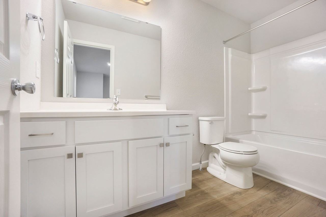 2808 Sanderling Ct Se - Photo 7 of 23