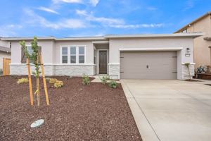 featured image of 12705 Parakeet Way