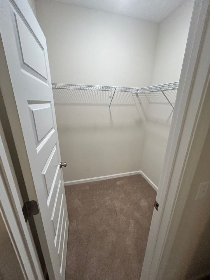 2597 Cypress St - Photo 7 of 27