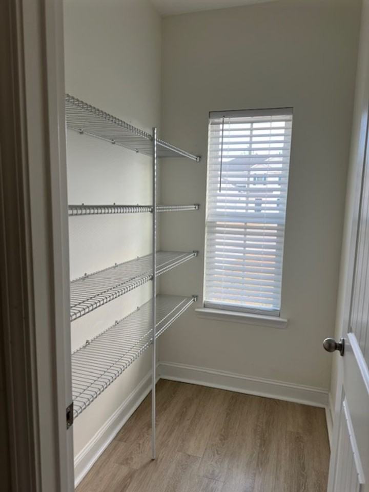 241 Whipple Ave - Photo 4 of 12