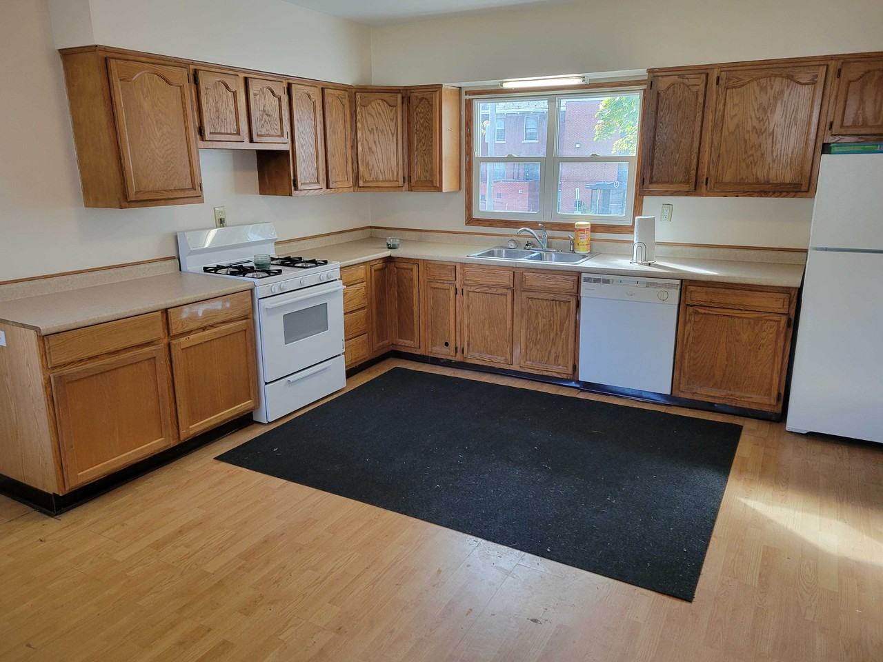 127 Reams Ct #NA - Photo 3 of 8