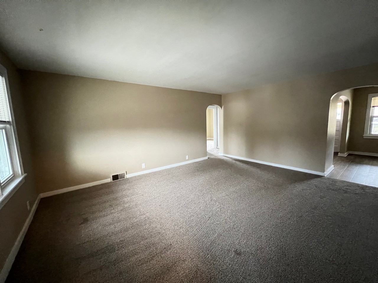 111 N Butler St #C - Photo 2 of 13