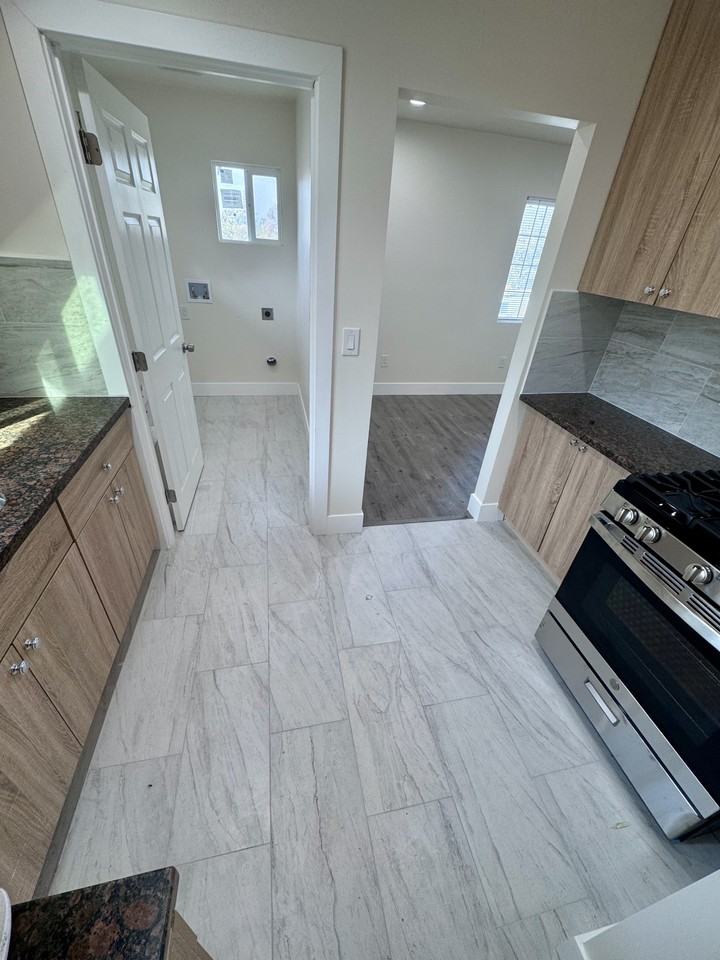 1697 C St #1697 - Photo 7 of 27