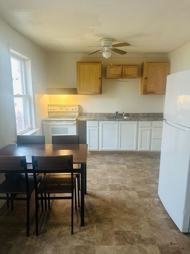 1206 Thomas St #NA - Photo 7 of 15