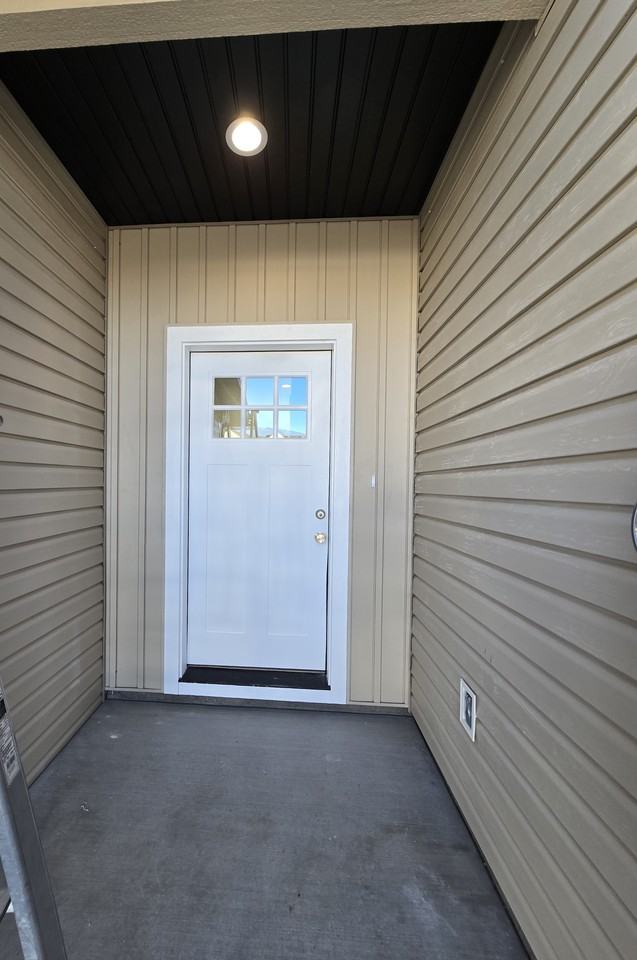 3042 N 5th St #3058 - Photo 2 of 21