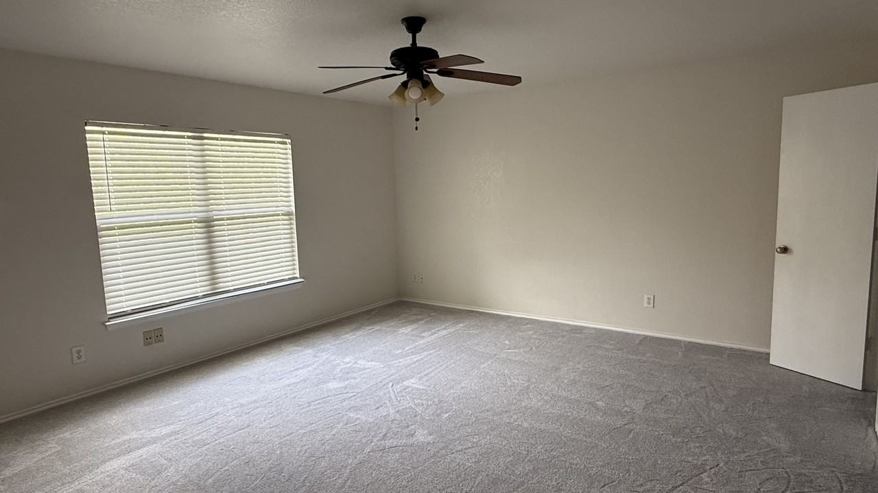 7715 Avery Rd #NA - Photo 3 of 7