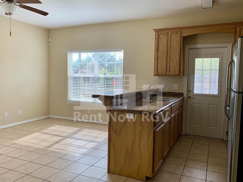 2618 Phoenix St #NA - Photo 5 of 13