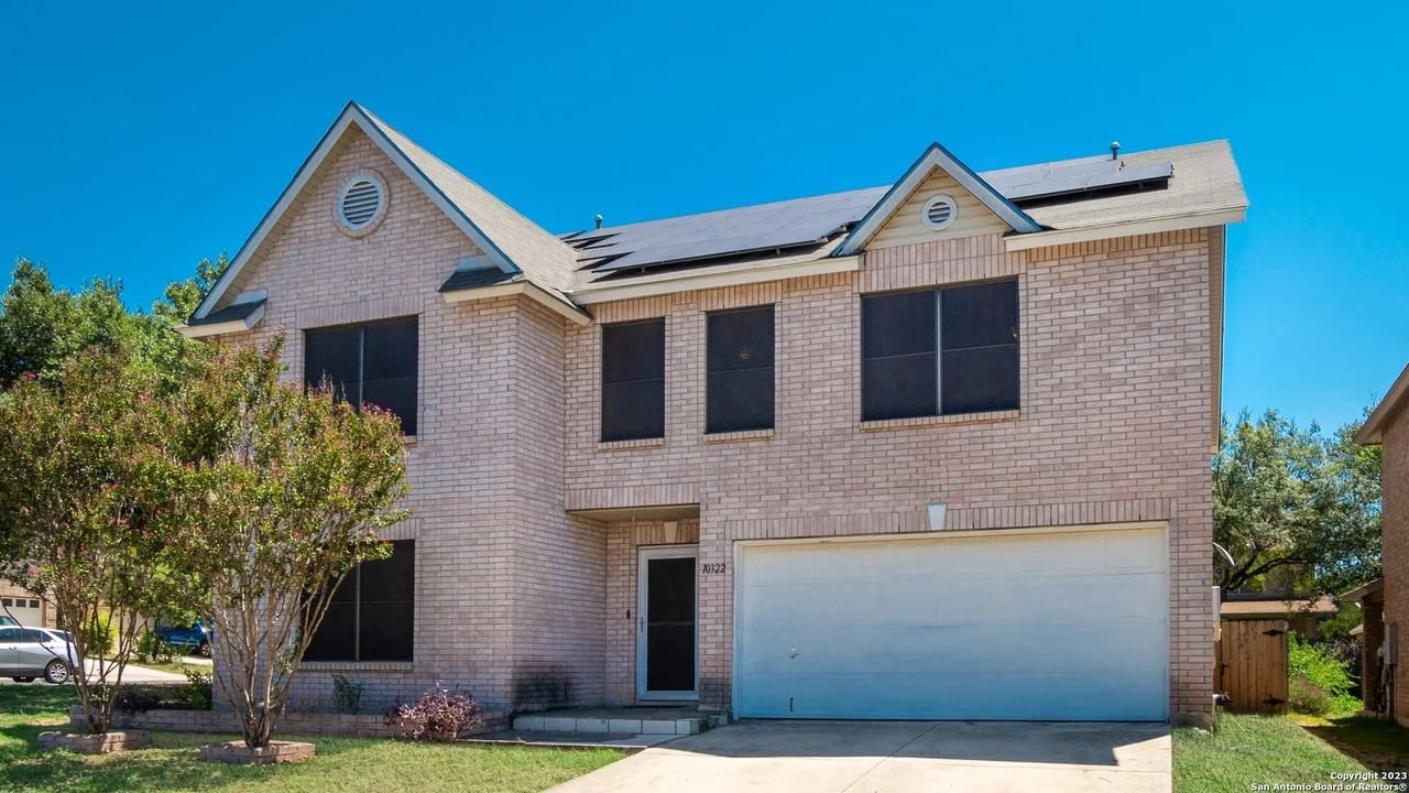 10322 Crystal Fld - Photo 2 of 36