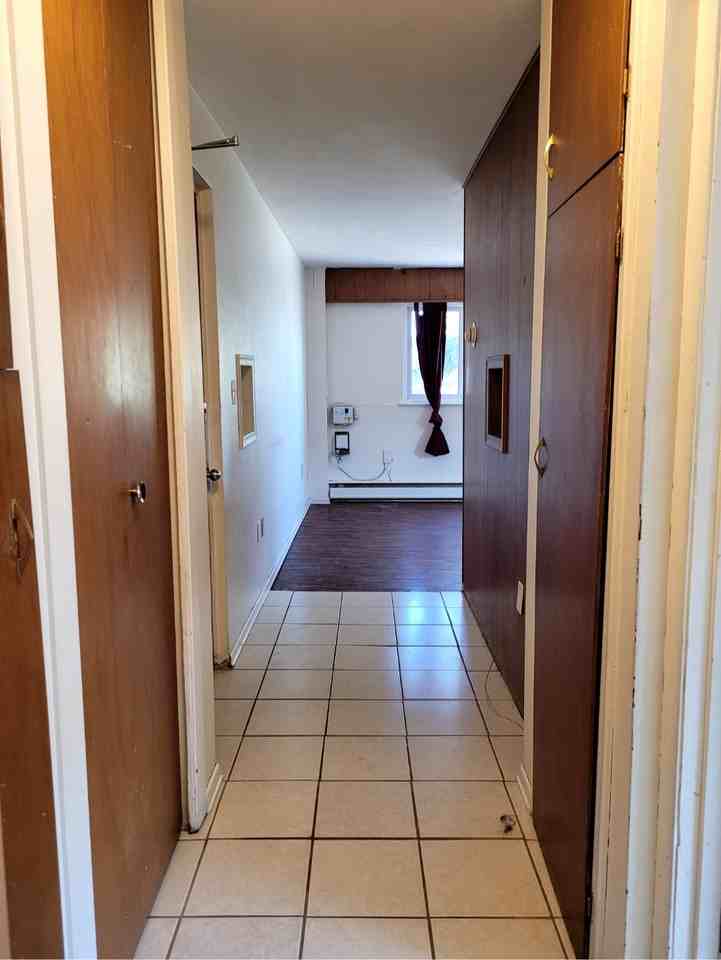 Bel Aire Apartment - Photo 2 of 27