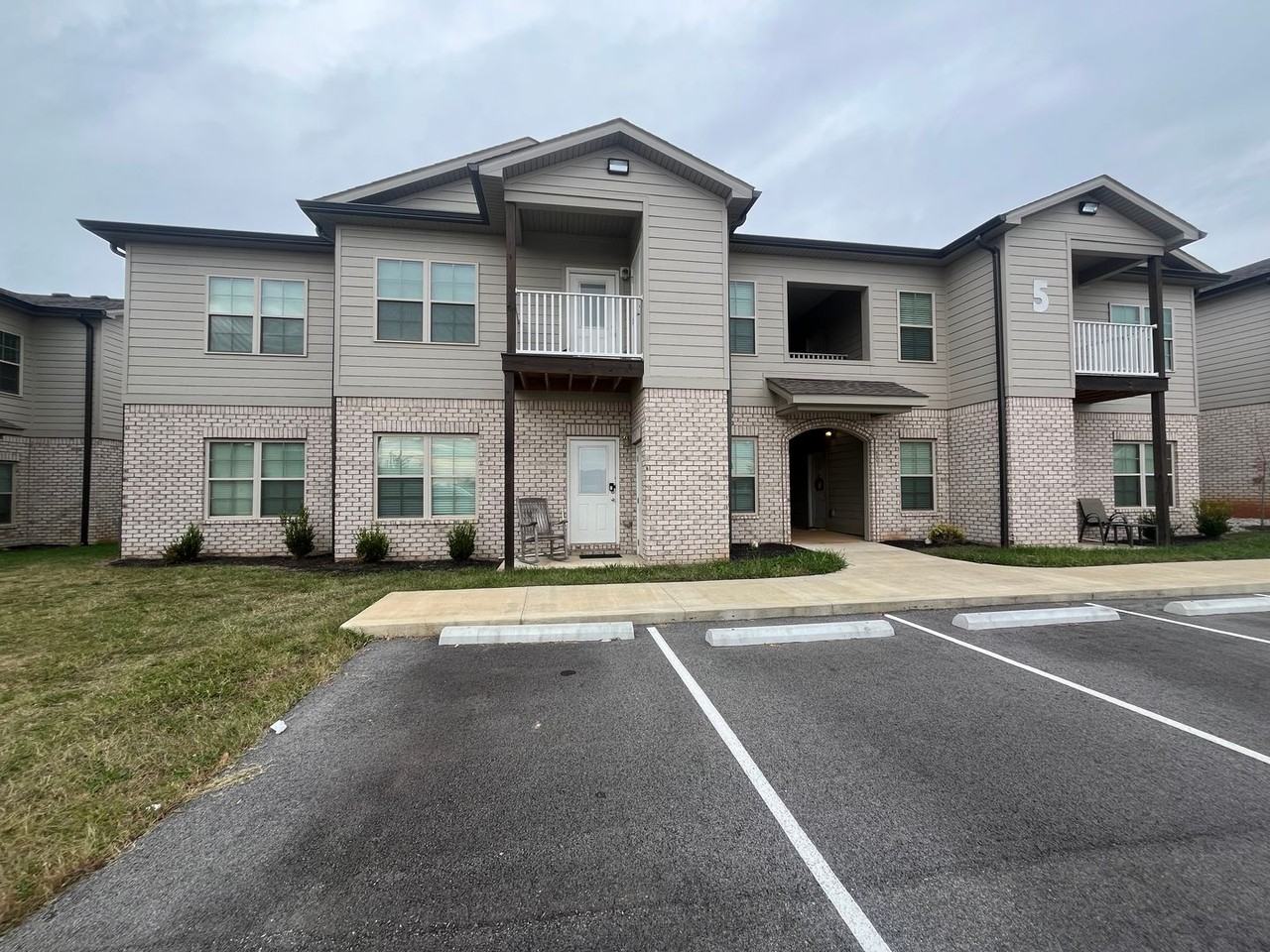 Hillview Flats - Photo 2 of 9