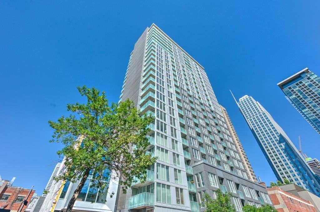 1211 Rue Drummond #210