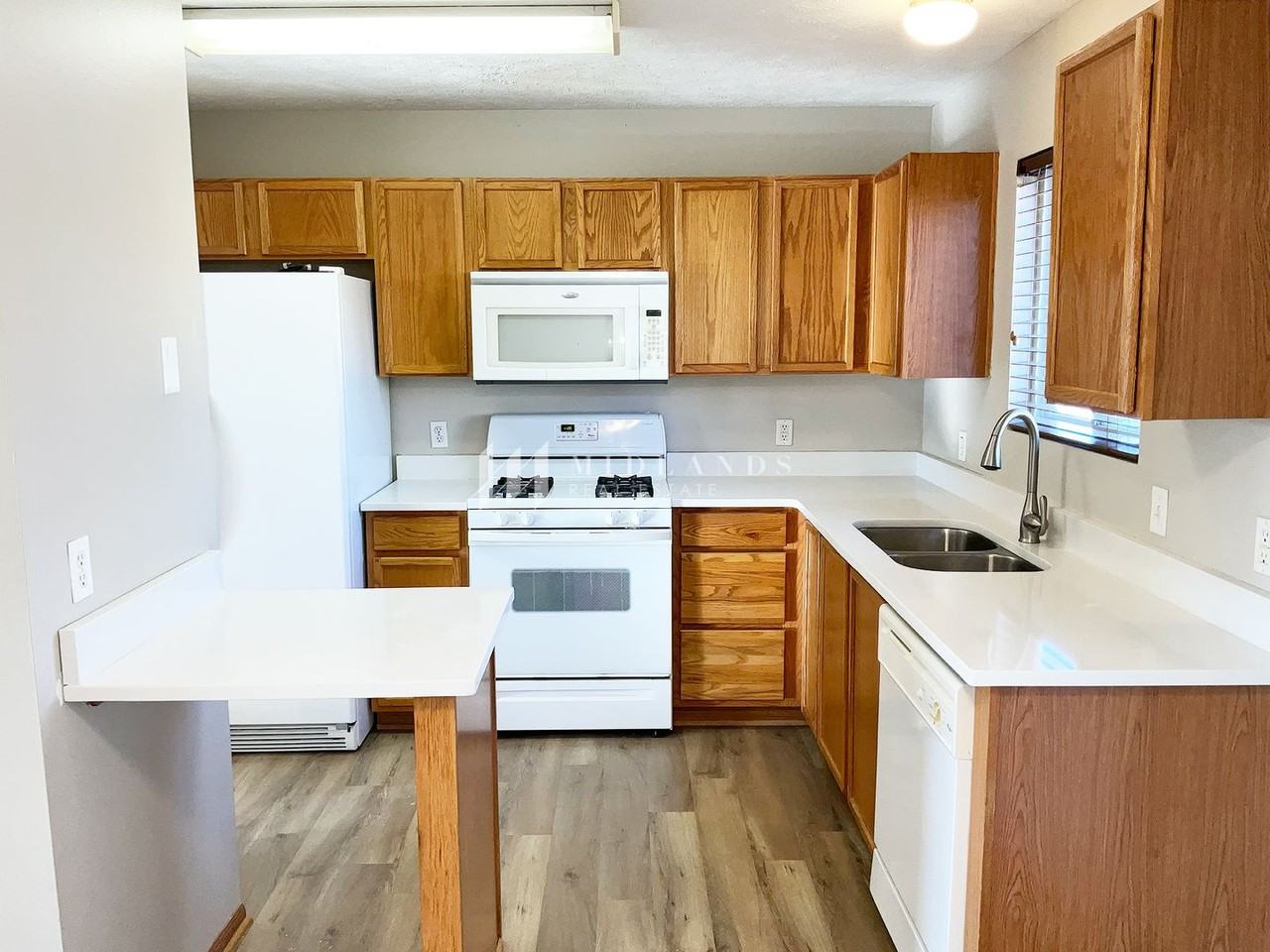17854 Lillian St - Photo 5 of 13