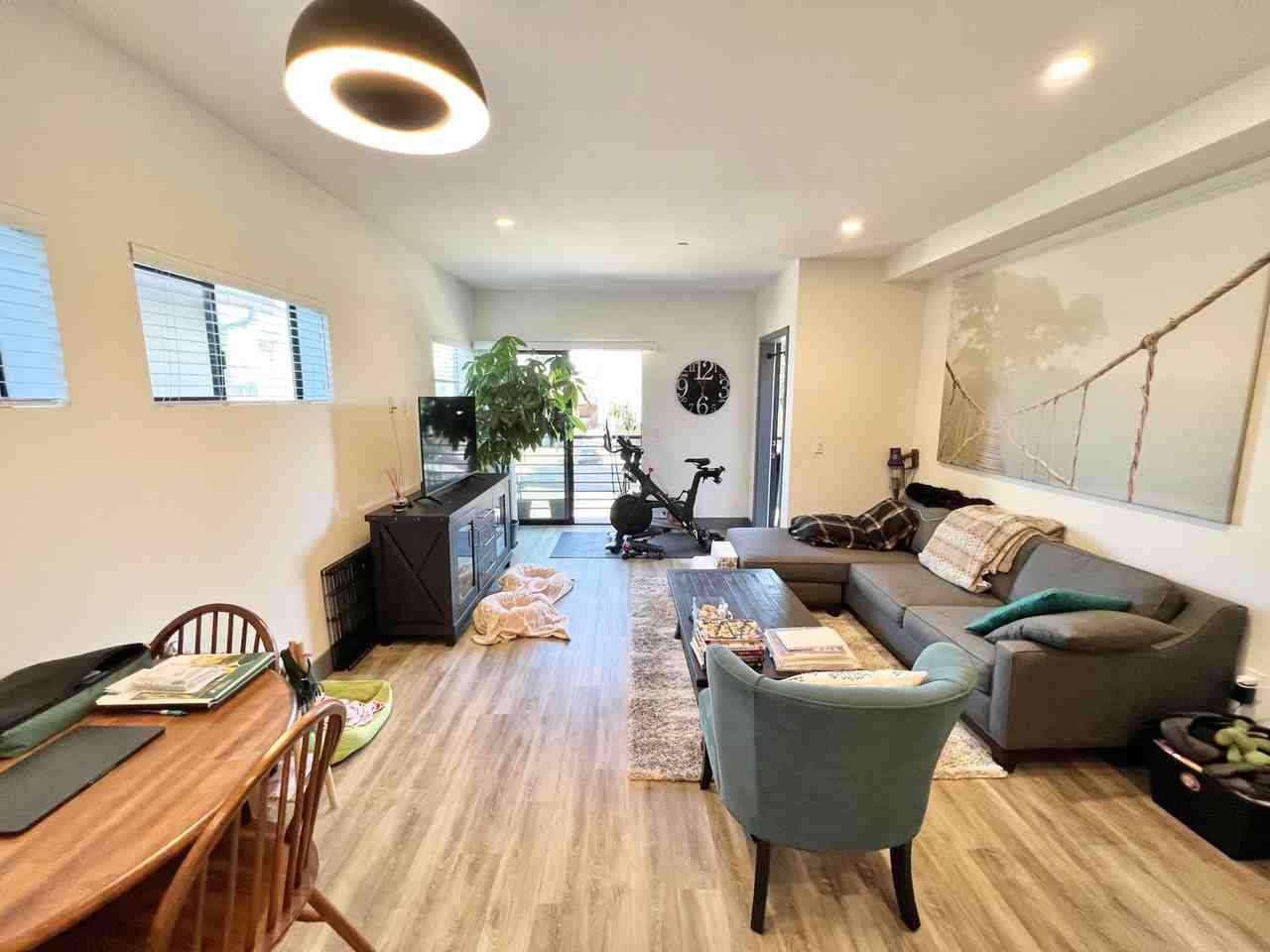 mid374 - Photo 6 of 40