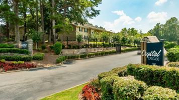 featured image of 2900 Landrum Dr Sw