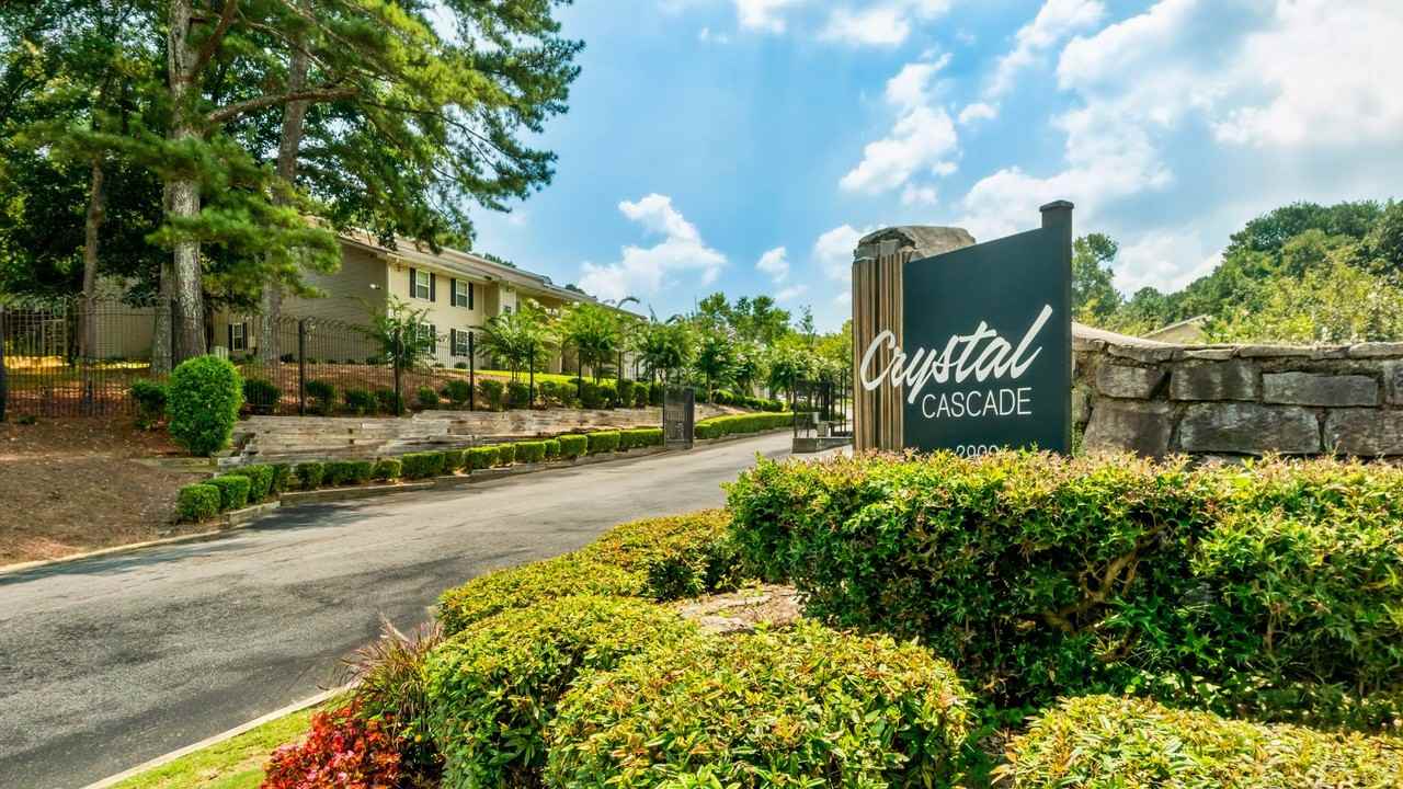 Crystal at Cascade - Photo 2 of 50