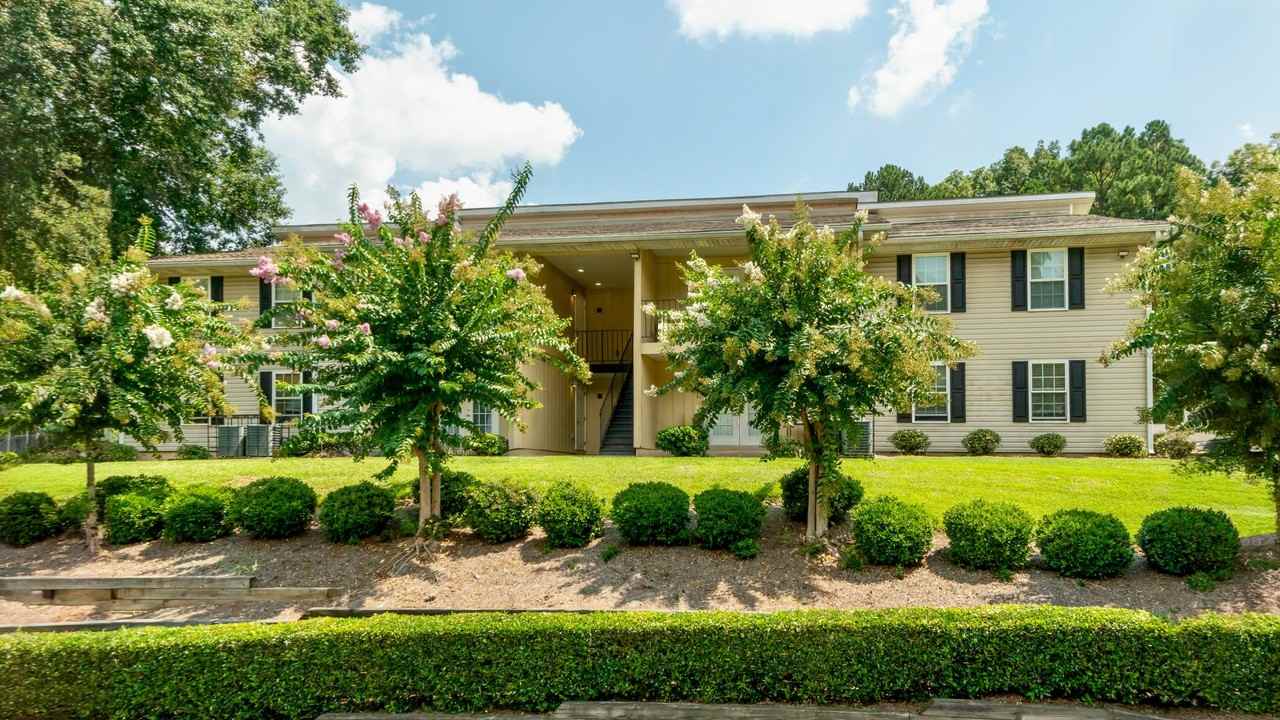 Crystal at Cascade - Photo 5 of 50