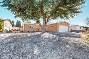1408 Dorothy St Ne - Photo 1 of 1