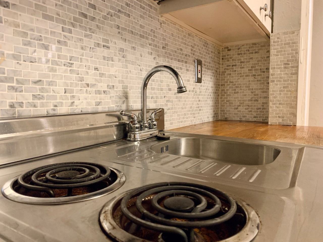 The Victoria - Photo 4 of 17