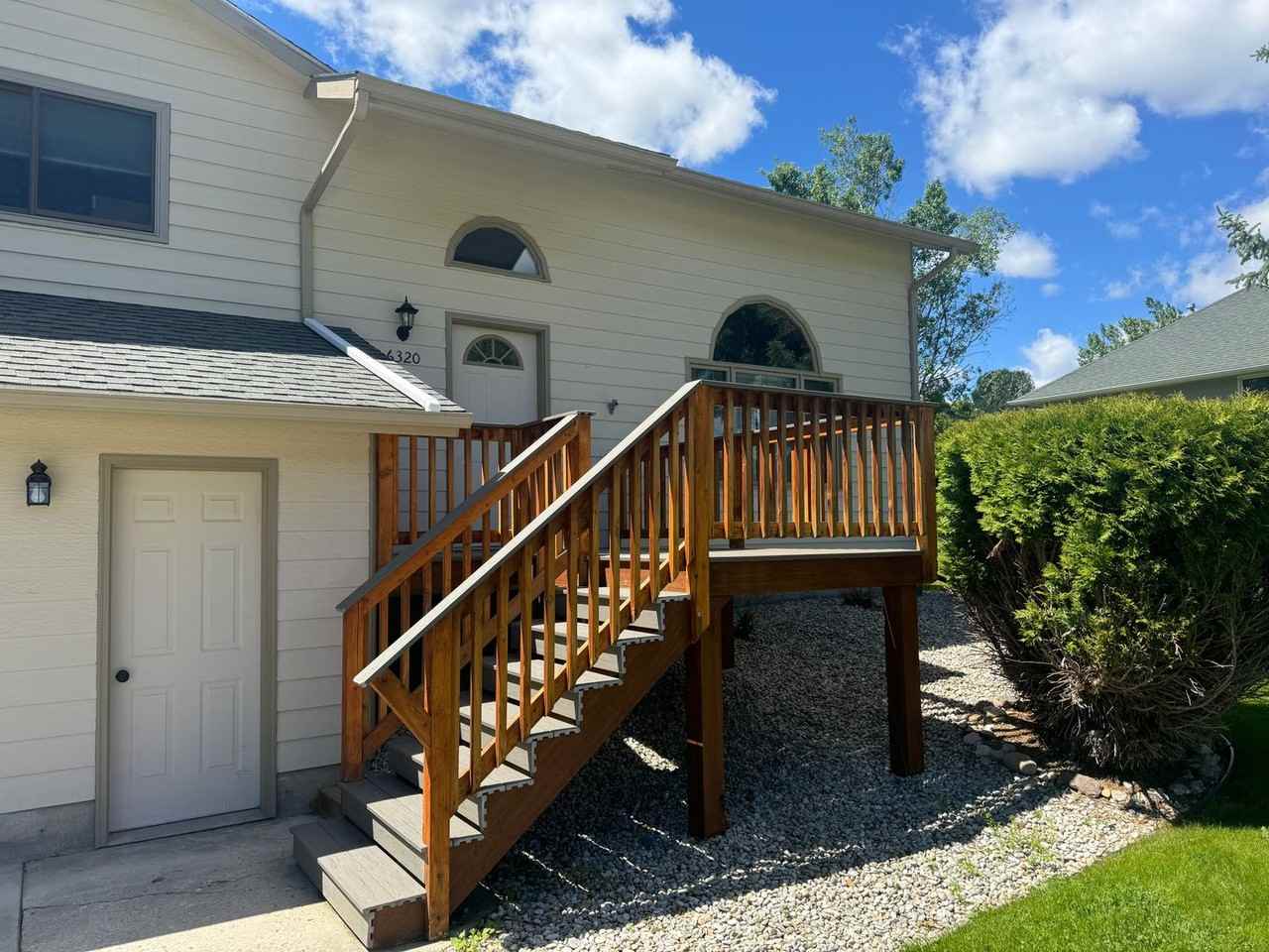 6320 Delarka Dr - Photo 3 of 25