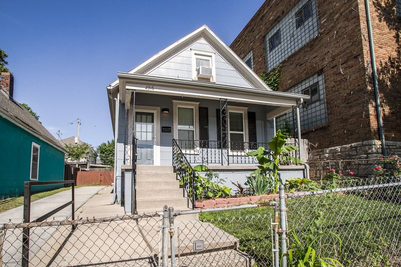 2316 Madison Ave - Photo 2 of 18